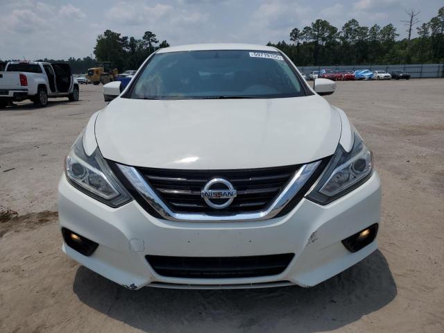  NISSAN ALTIMA 2018 Biały