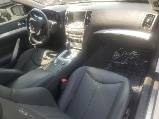 Coupet INFINITI G37 2013 Biały