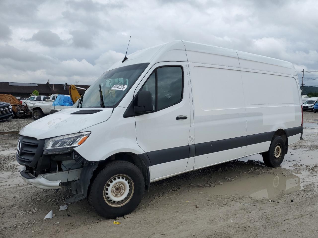 Louisville, KY에서 판매 중인 2021 Mercedes-Benz Sprinter 2500 - Front End