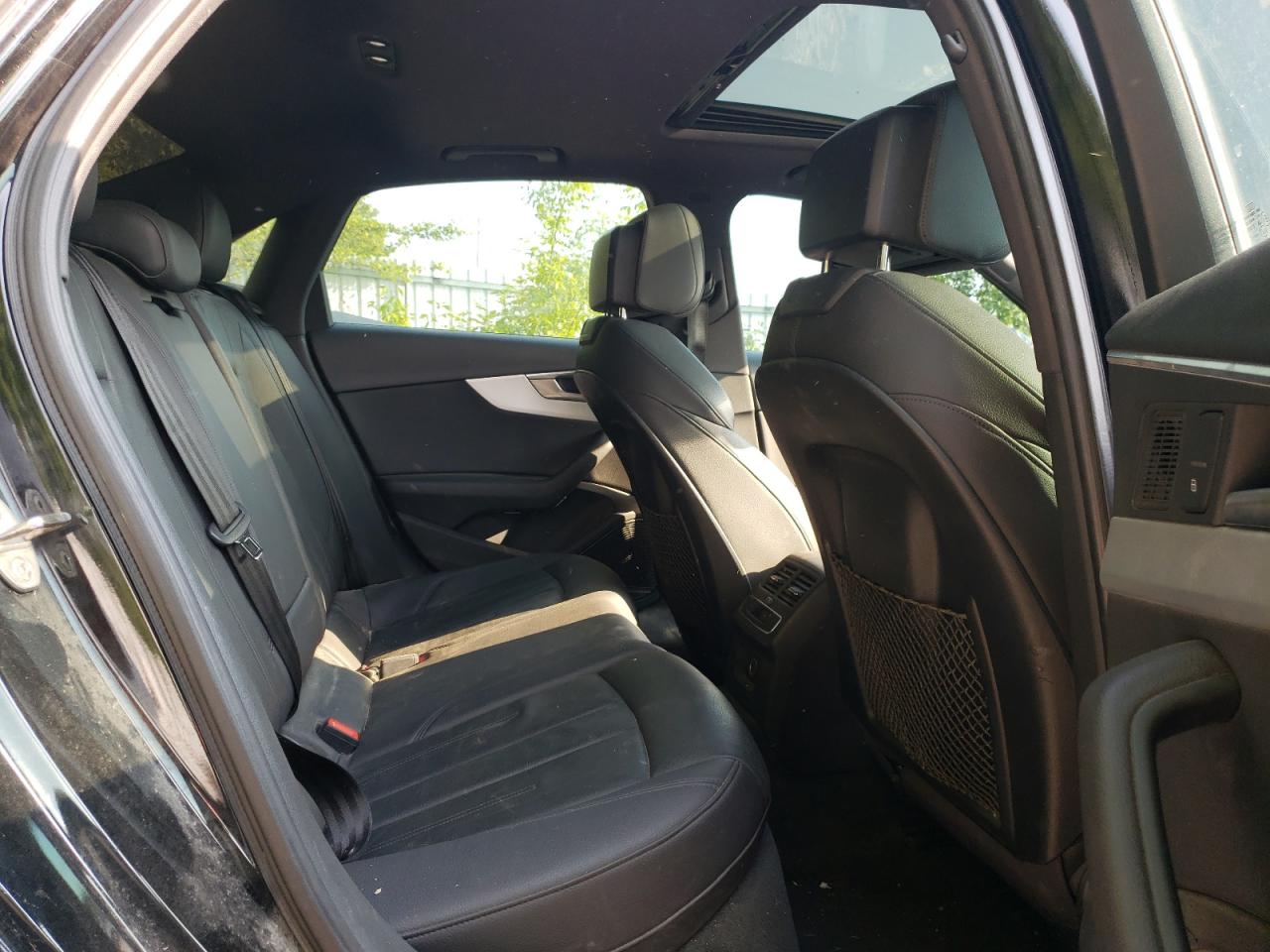 2017 Audi A4 Prestige VIN: WAUFNAF43HN024297 Lot: 59566395