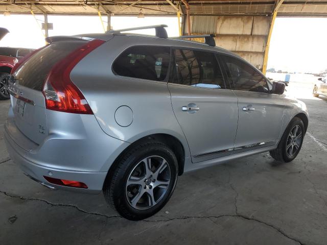 Parquets VOLVO XC60 2015 Srebrny