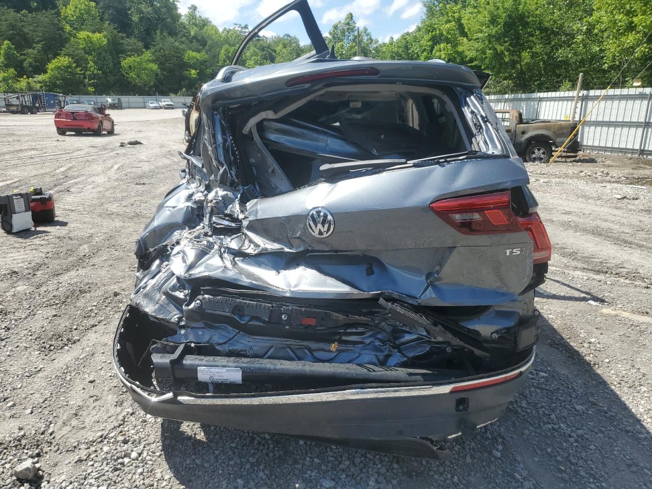 2018 Volkswagen Tiguan Sel Premium VIN: 3VV5B7AX8JM122593 Lot: 60517425