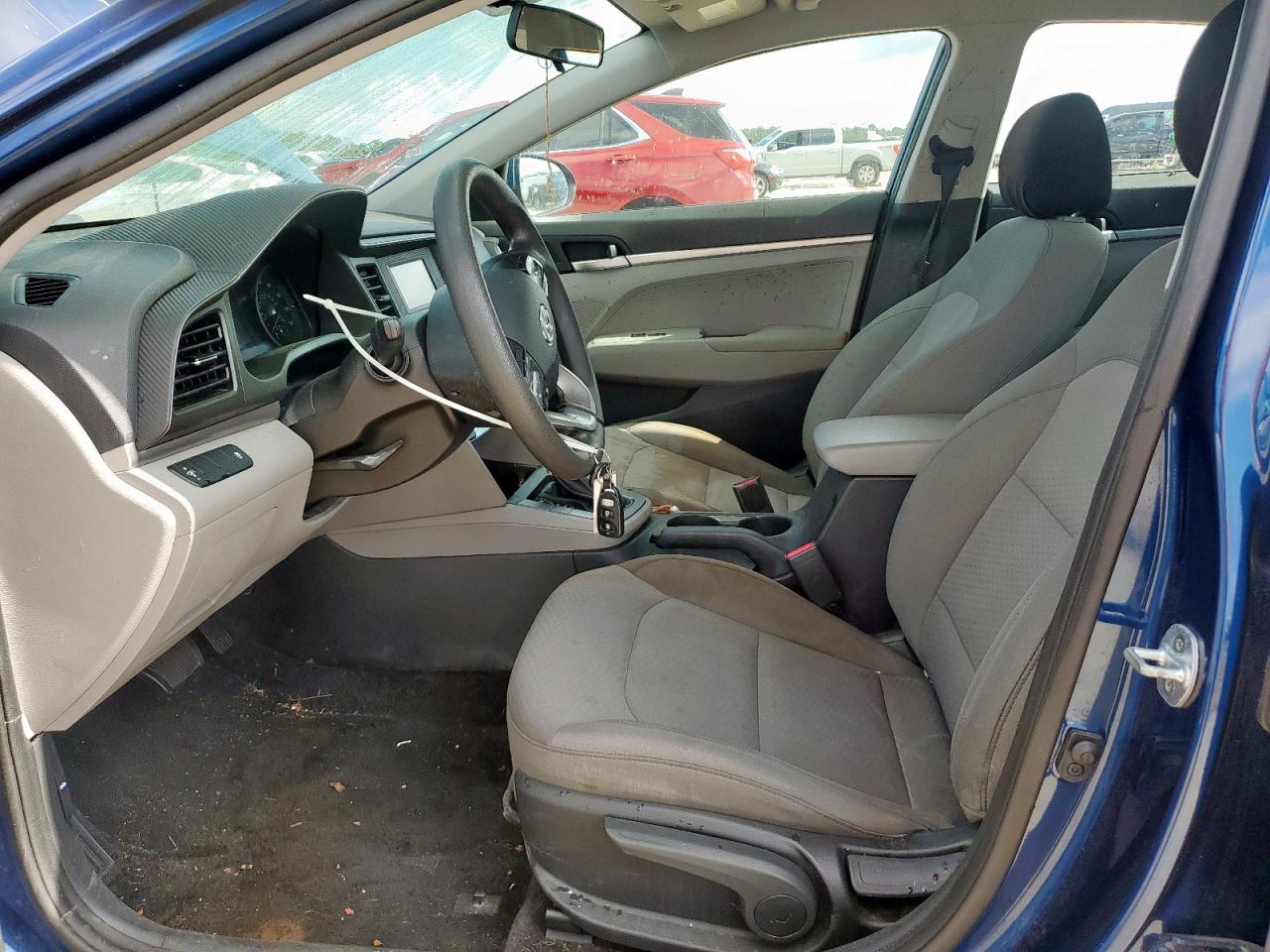2019 Hyundai Elantra Se VIN: 5NPD74LF7KH494058 Lot: 62363575
