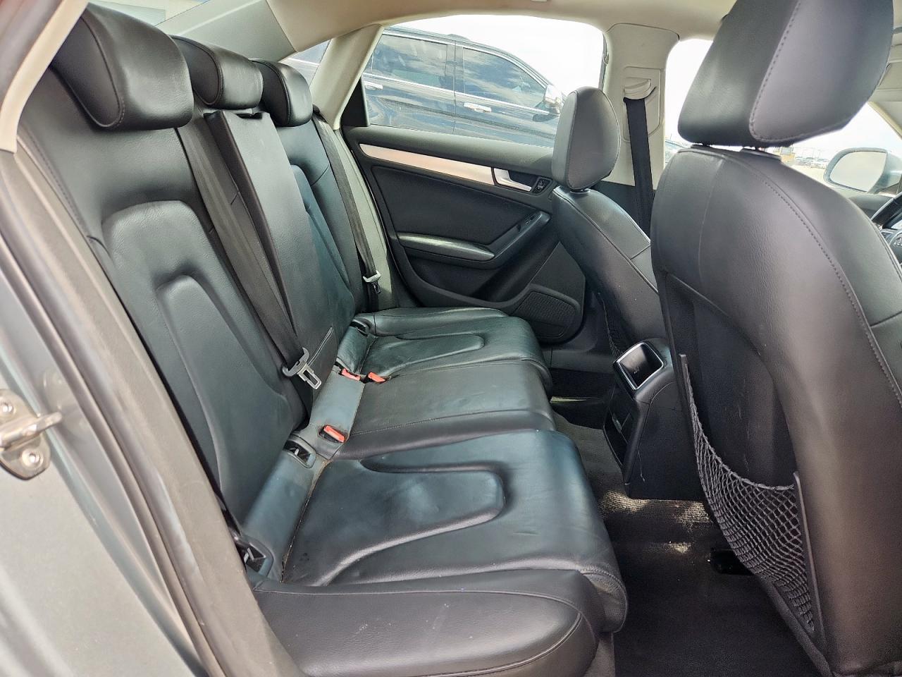 2010 Audi A4 Premium VIN: WAUAFAFL5AN037556 Lot: 59297225