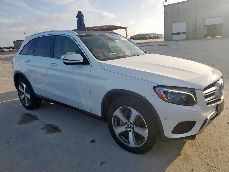  MERCEDES-BENZ GLC-CLASS 2019 Белы