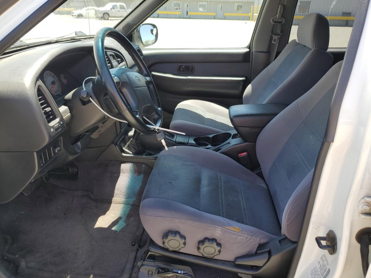 2001 Nissan Pathfinder Le VIN: JN8DR09Y01W576304 Lot: 61648025