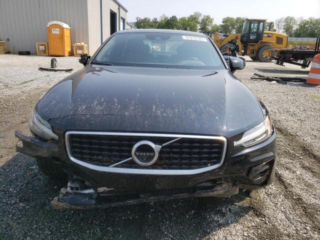  VOLVO S60 2019 Черный