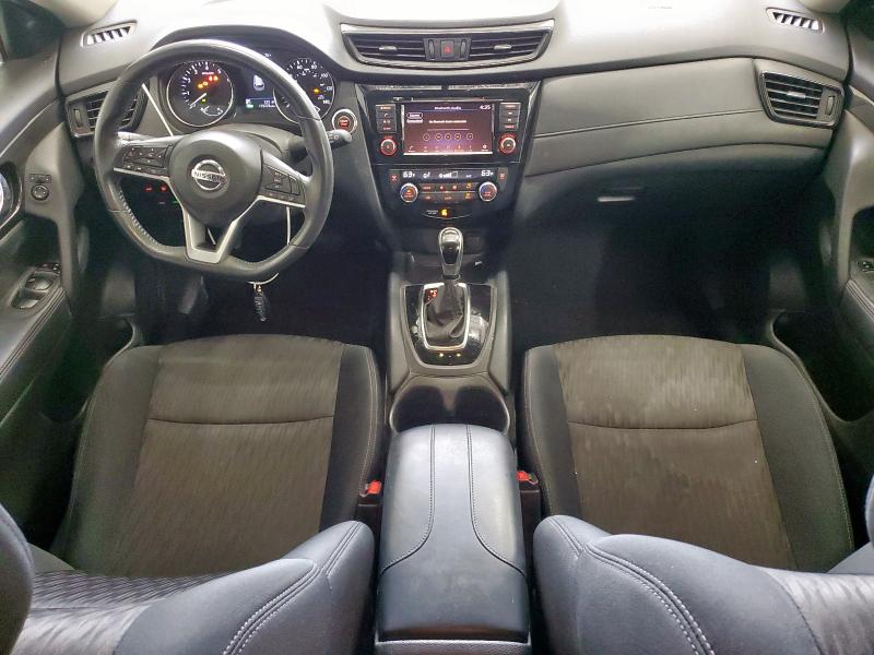  NISSAN ROGUE 2018 Szary