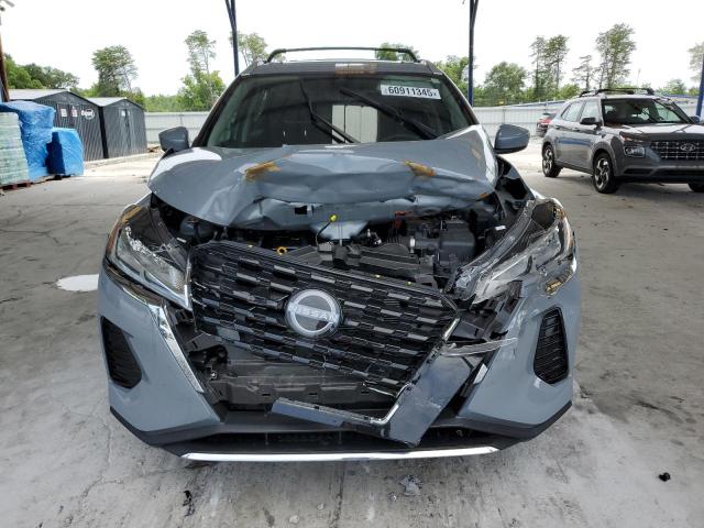  NISSAN KICKS 2024 Серый