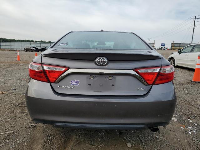  TOYOTA CAMRY 2017 Szary