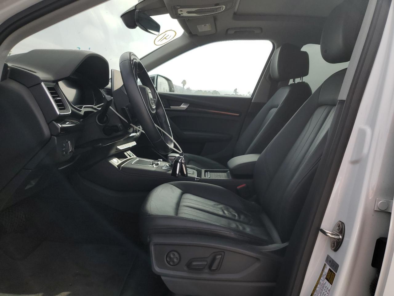 AUDI Q5 2020 VIN WA1BNAFY3L2067773 zdjęcie 7
