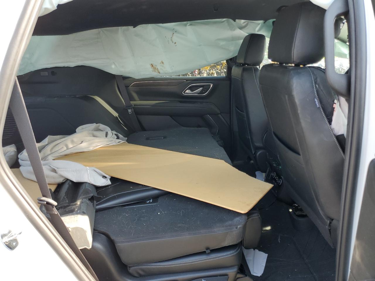 CHEVROLET TAHOE 2024 VIN 1GNSCMED2RR130073 фото 11