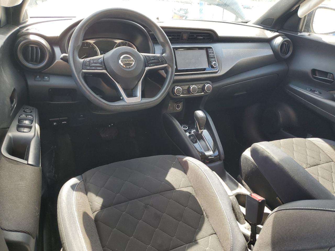 2018 Nissan Kicks S VIN: 3N1CP5CU0JL520730 Lot: 62984825