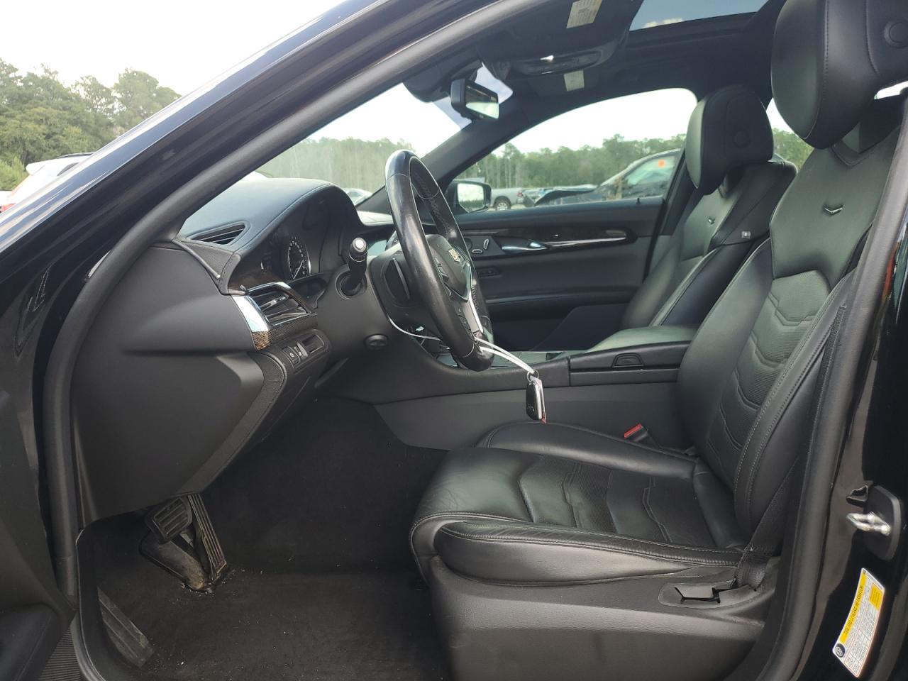 2018 Cadillac Ct6 Luxury VIN: 1G6KD5RS2JU156696 Lot: 61068285