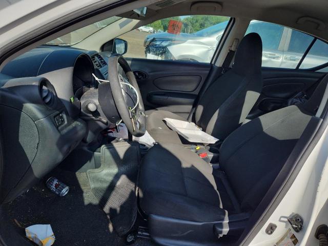  NISSAN VERSA 2017 Biały