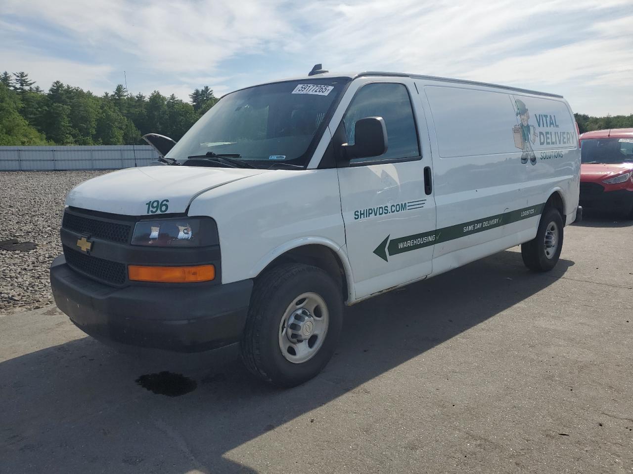 Windham, ME에서 판매 중인 2018 Chevrolet Express G2500 - Side