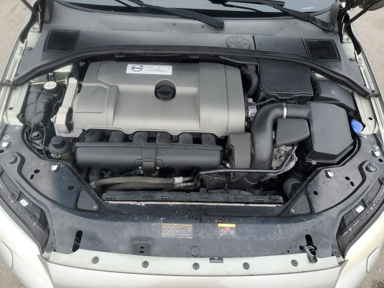 2008 Volvo V70 3.2 VIN: YV1BW982981049733 Lot: 61089315
