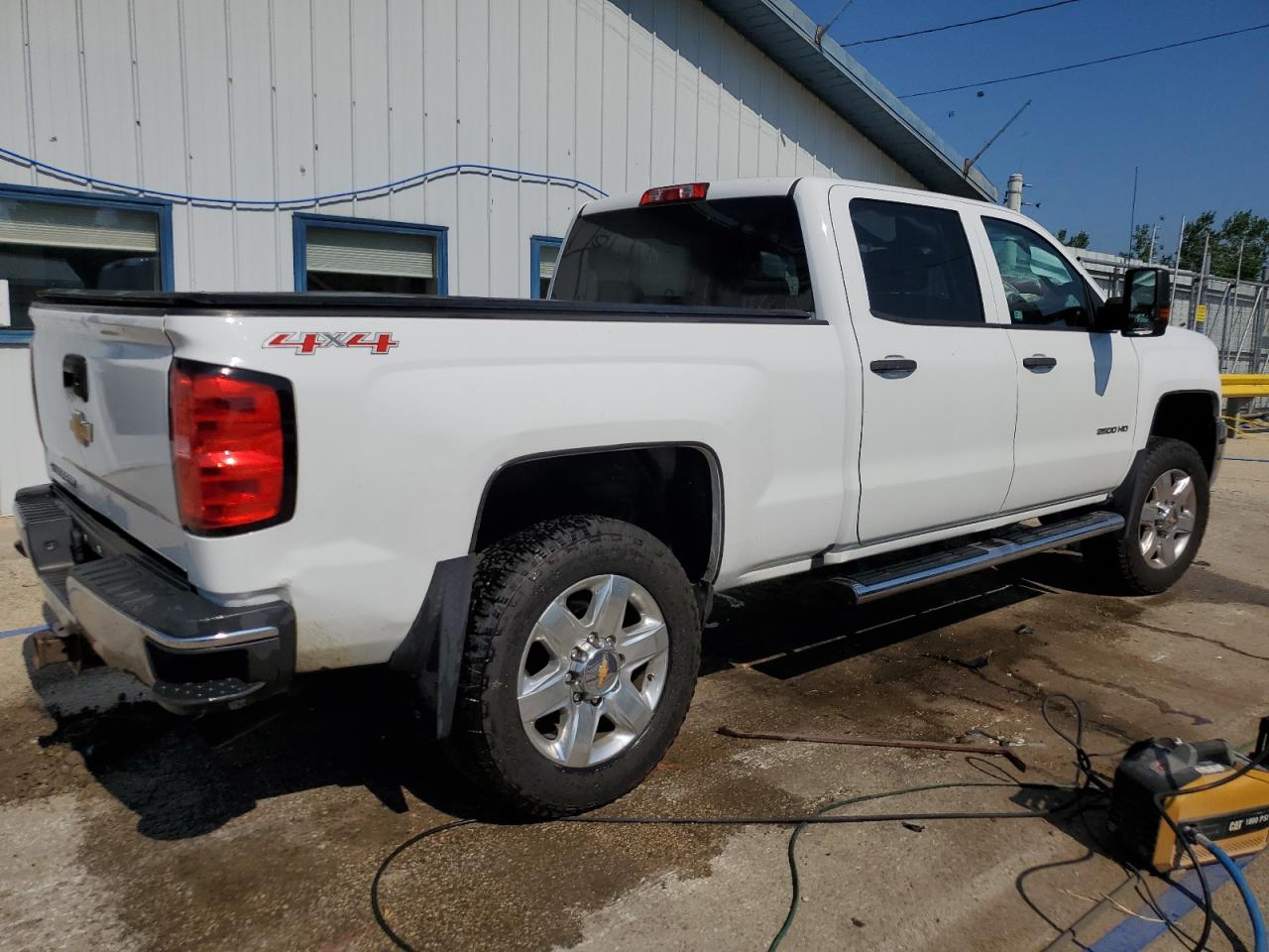 CHEVROLET ALL Models 2016 VIN 1GC1KUEG4GF287586 фото 3