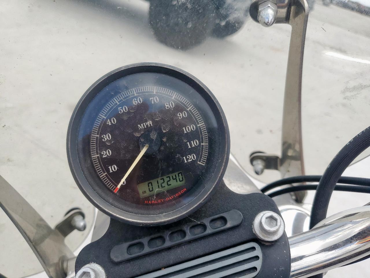 2007 Harley-Davidson Xl883 L VIN: 1HD4CR2167K435492 Lot: 61404475