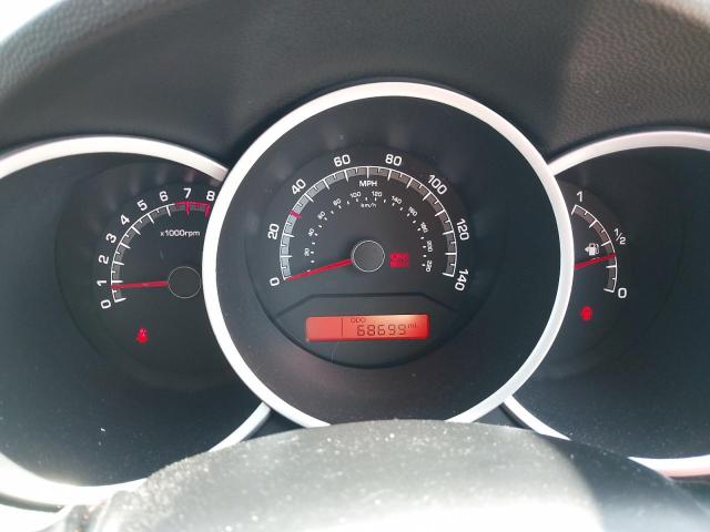 2011 KIA VENGA 2