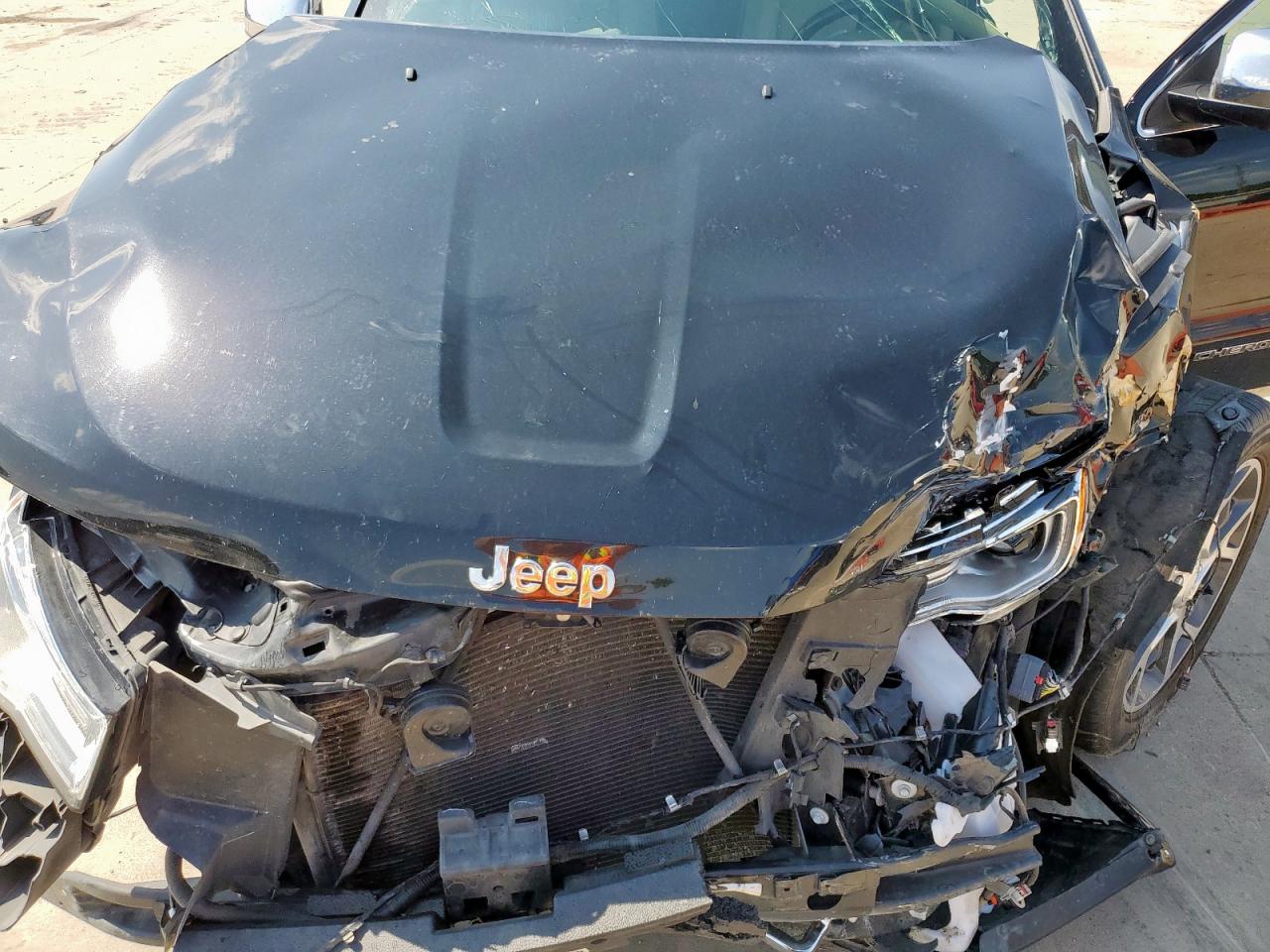 2019 Jeep Grand Cherokee Overland VIN: 1C4RJECG5KC847267 Lot: 59338605