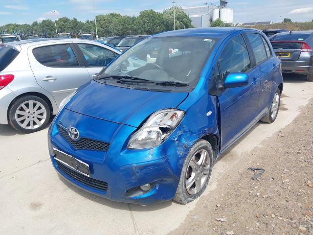 TOYOTA YARIS TR V 2011