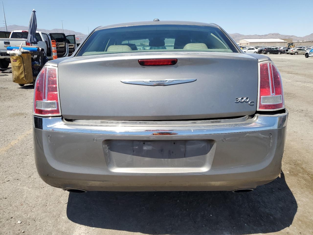 2014 Chrysler 300C VIN: 2C3CCAET0EH200316 Lot: 61713915