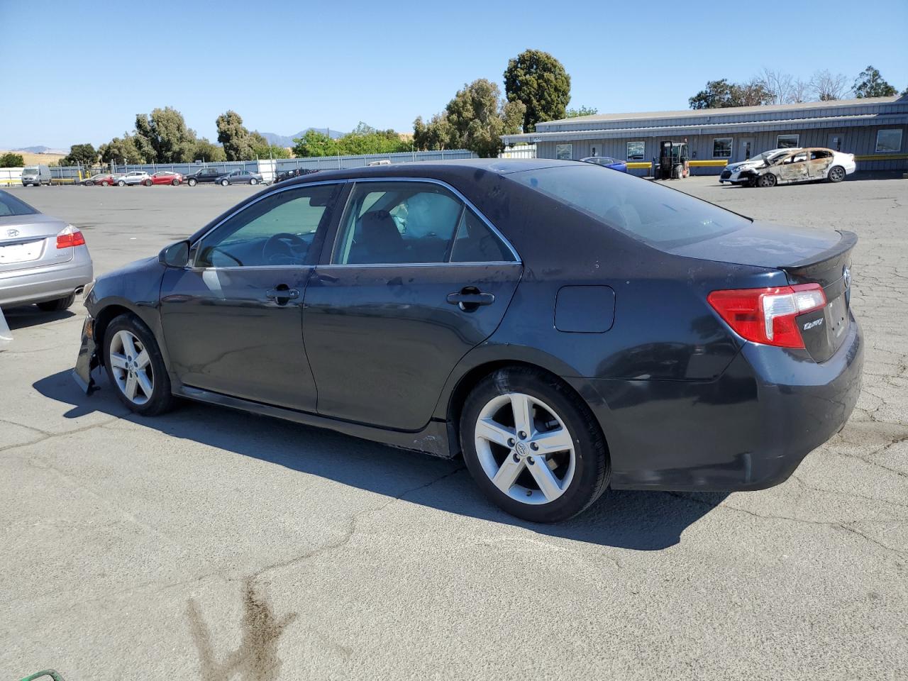 TOYOTA CAMRY 2014 VIN 4T1BF1FK8EU777169 zdjęcie 2