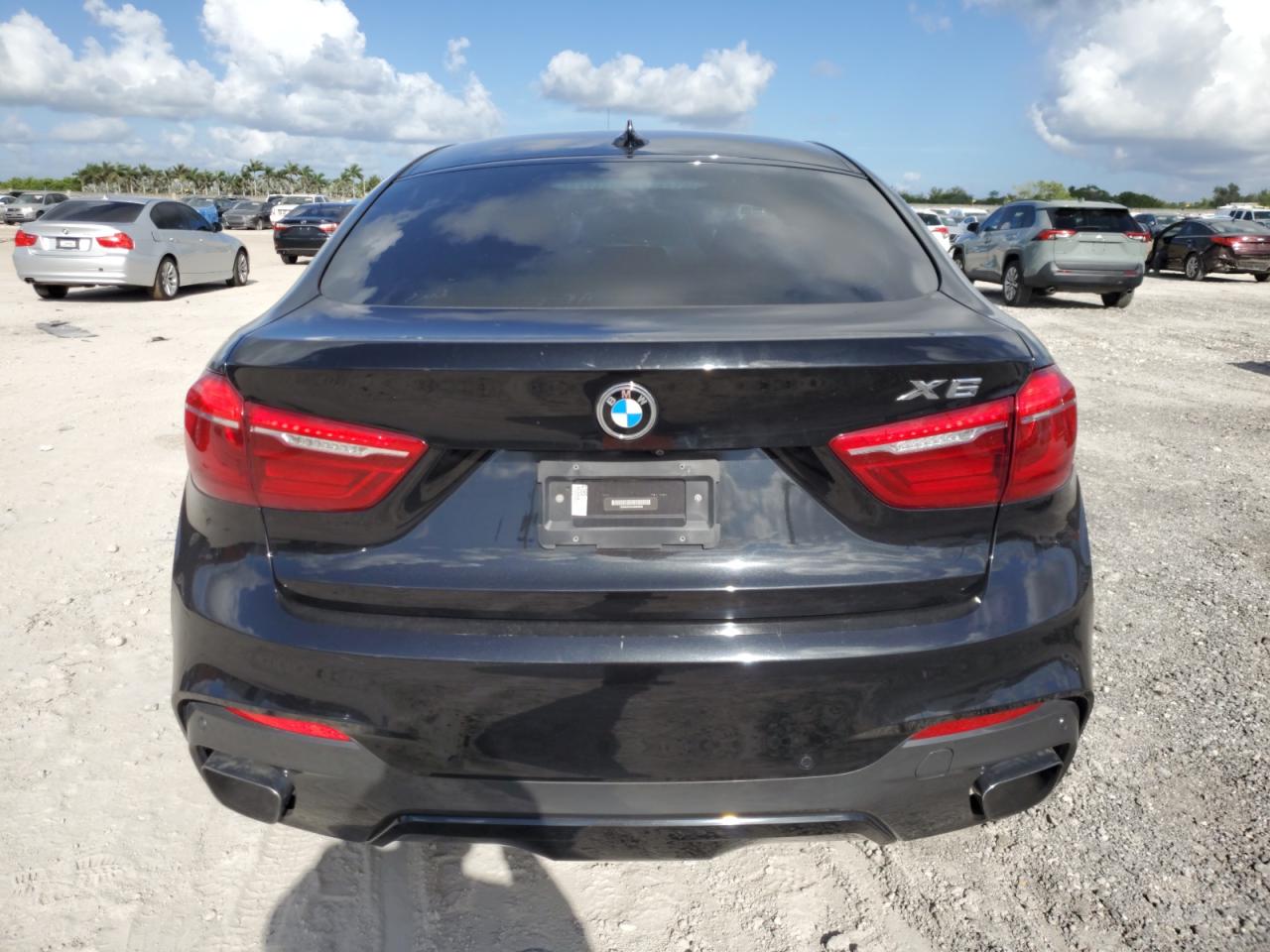 2018 BMW X6 xDrive50I VIN: 5UXKU6C55J0W39028 Lot: 61130925