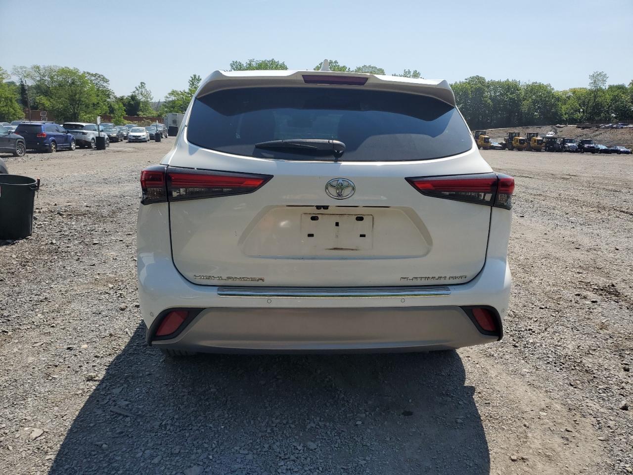 2021 Toyota Highlander Platinum VIN: 5TDFZRBH1MS107228 Lot: 58782415