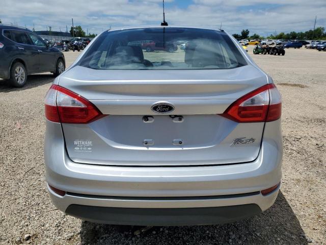  FORD FIESTA 2018 Srebrny