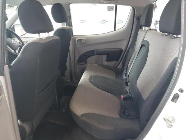 2013 MITSUBISHI L200