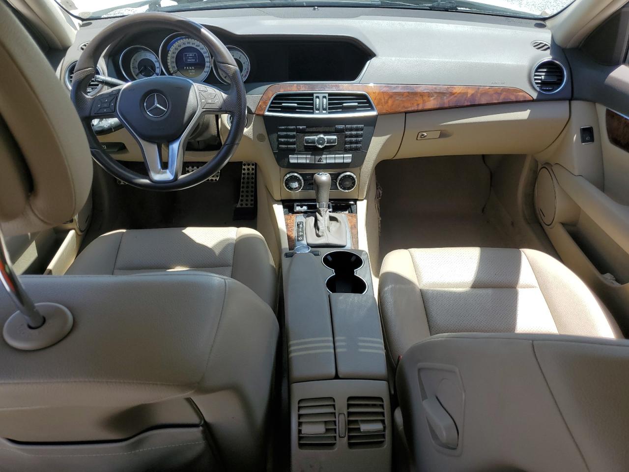2012 Mercedes-Benz C 300 4Matic VIN: WDDGF8BB8CA726557 Lot: 62414965