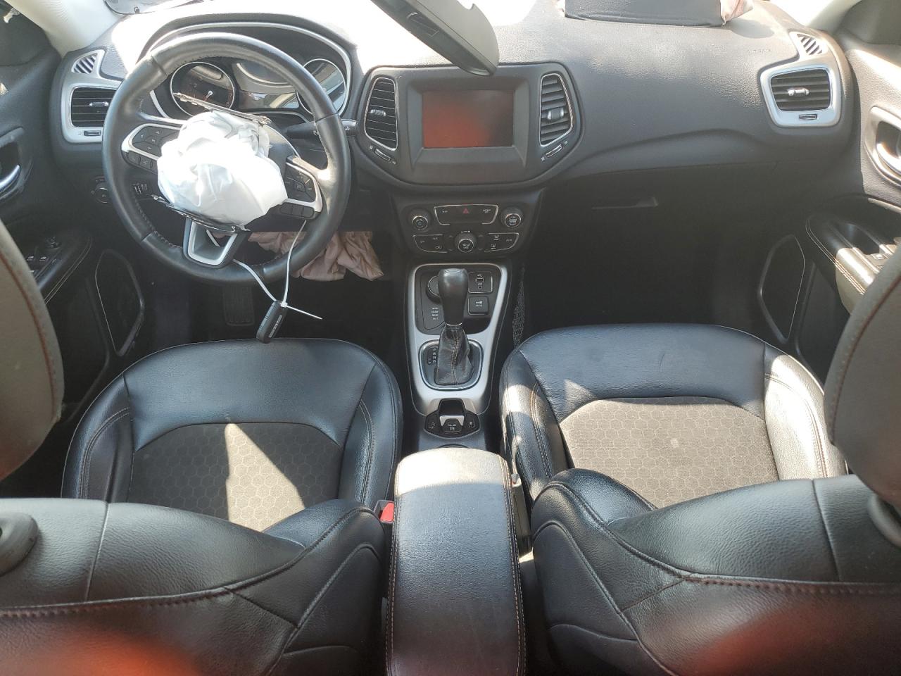 2017 Jeep Compass Latitude VIN: 3C4NJDBB8HT654056 Lot: 61435465