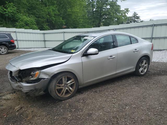 Седаны VOLVO S60 2015 Серебристый