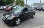 2011 Volkswagen Routan Se for Sale in Kansas City, KS - Normal Wear