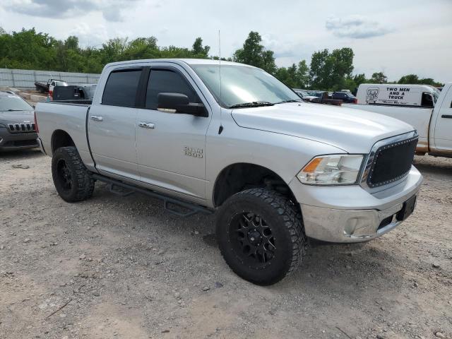 Pickups RAM 1500 2016 Silver