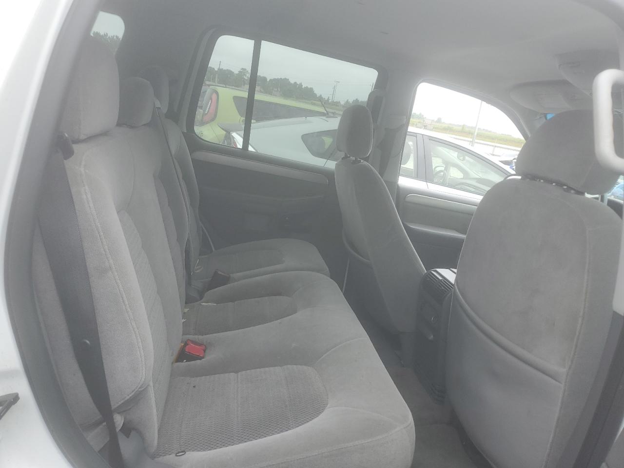 2004 Ford Explorer Xlt VIN: 1FMZU63K04UA40603 Lot: 62929745