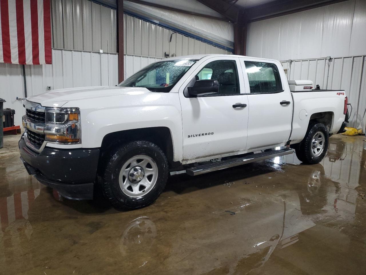 2018 Chevrolet Silverado K1500 للبيع في West Mifflin، PA - Normal Wear