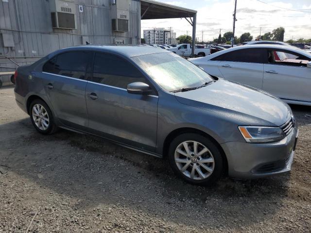 Sedans VOLKSWAGEN JETTA 2013 Szary