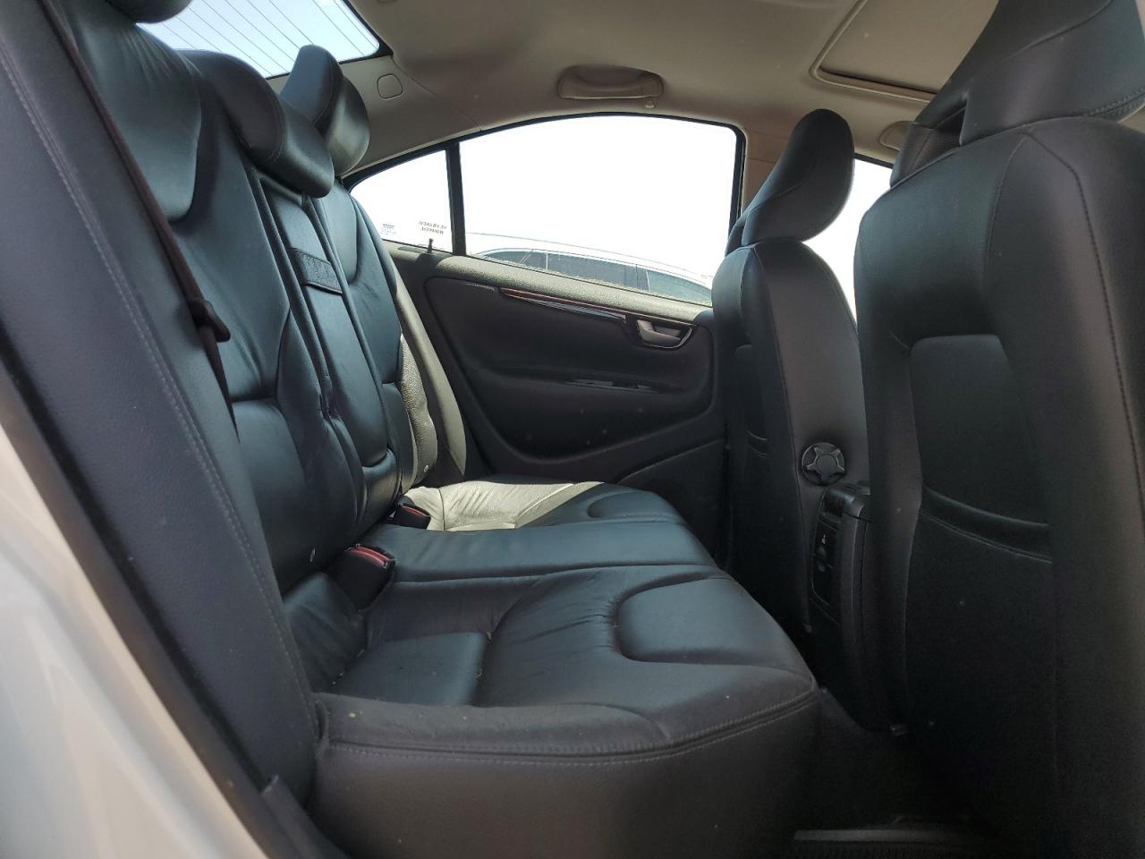 2008 Volvo S60 2.5T VIN: YV1RH592282677739 Lot: 58428375