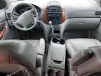 2004 Toyota Sienna Xle for Sale in Bridgeton, MO - Front End