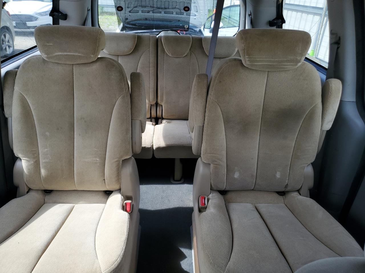2008 Kia Sedona Ex VIN: KNDMB233186210645 Lot: 59923565