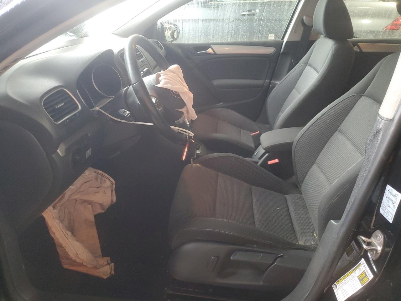 2013 Volkswagen Golf VIN: WVWDM7AJ3DW099664 Lot: 61009415