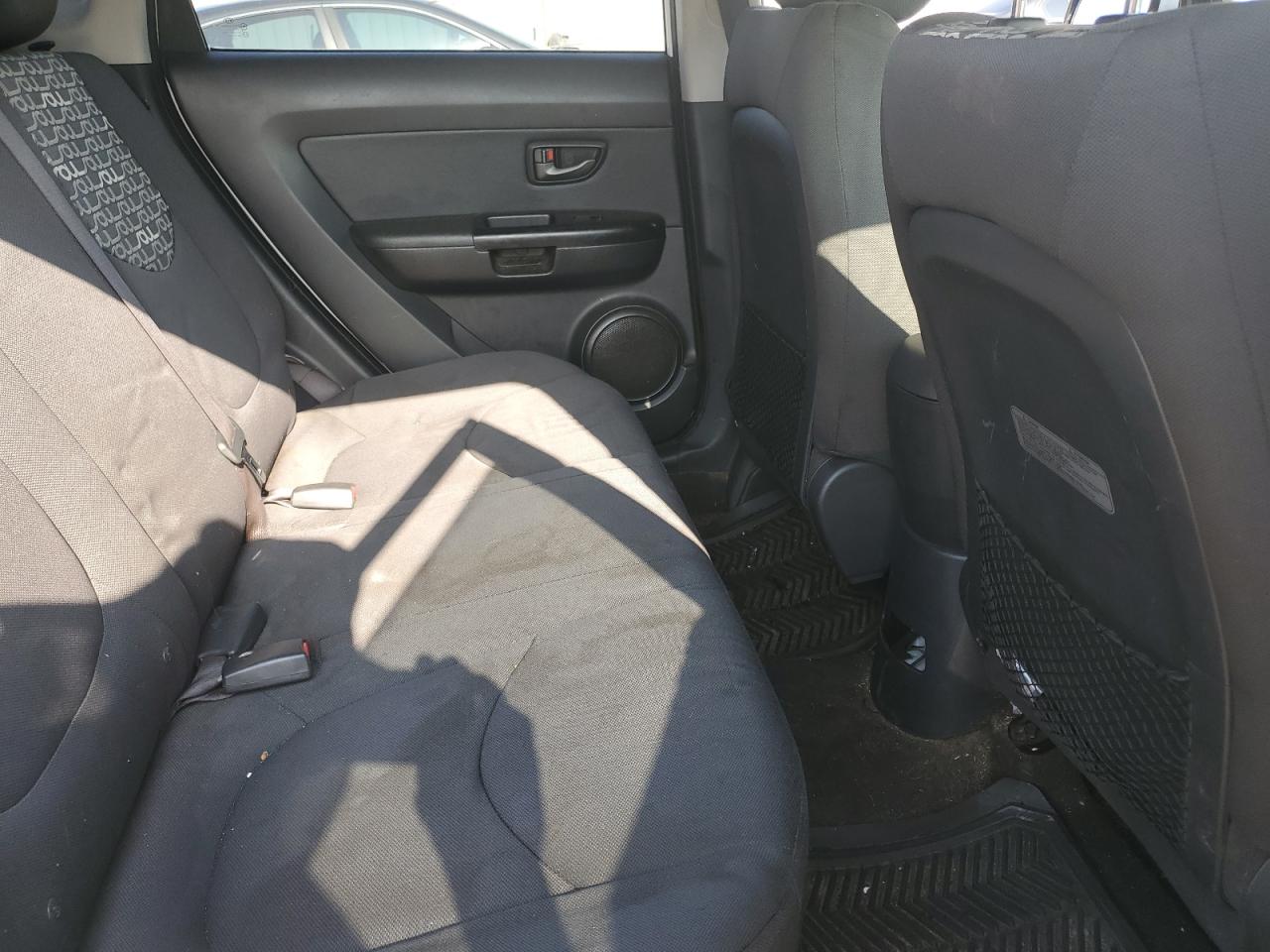 2011 Kia Soul + VIN: KNDJT2A22B7710888 Lot: 62119715