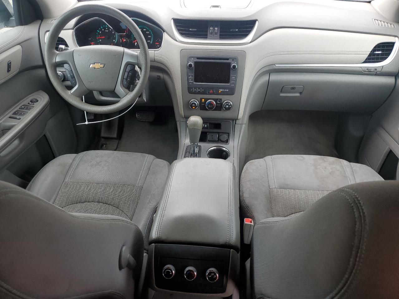 2017 Chevrolet Traverse Ls VIN: 1GNKRFED2HJ197103 Lot: 62730485