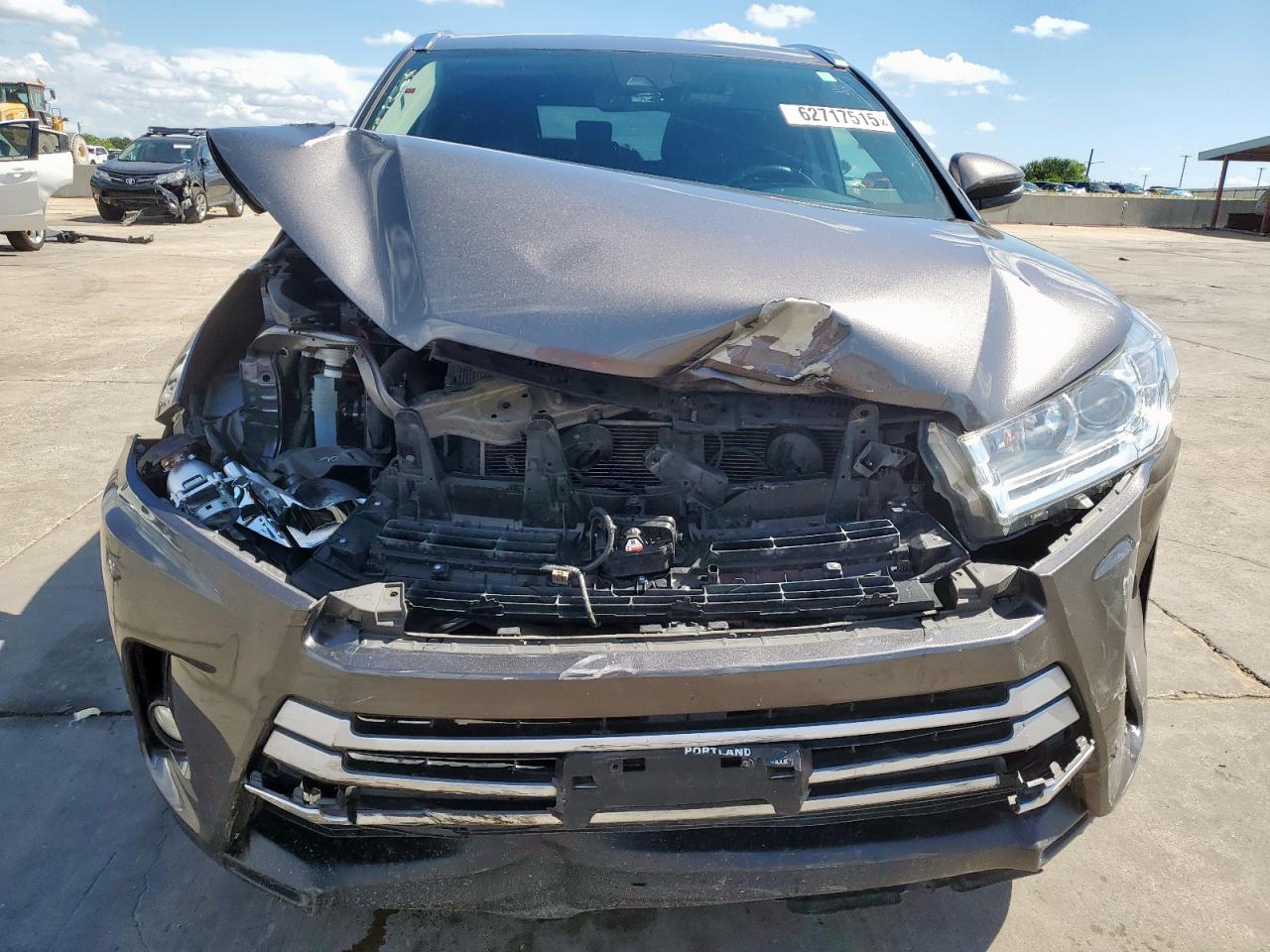 TOYOTA HIGHLANDER 2018 VIN 5TDJGRFH1JS045075 zdjęcie 5