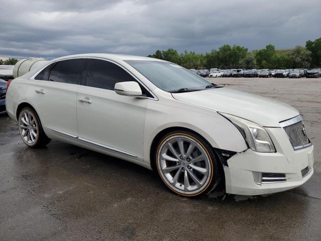  CADILLAC XTS 2013 Cream
