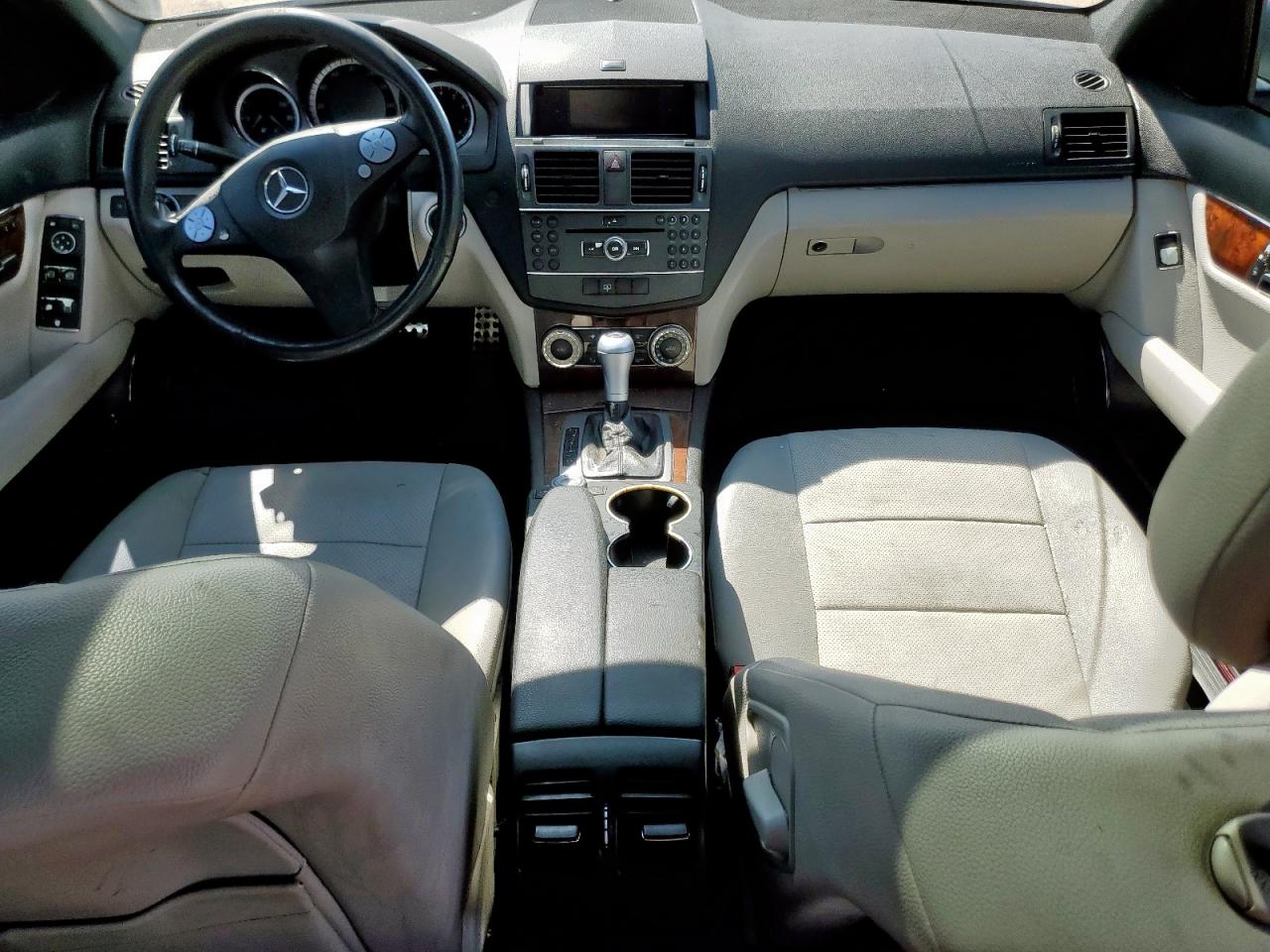 2011 Mercedes-Benz C 300 VIN: WDDGF5EB0BR185403 Lot: 62820585