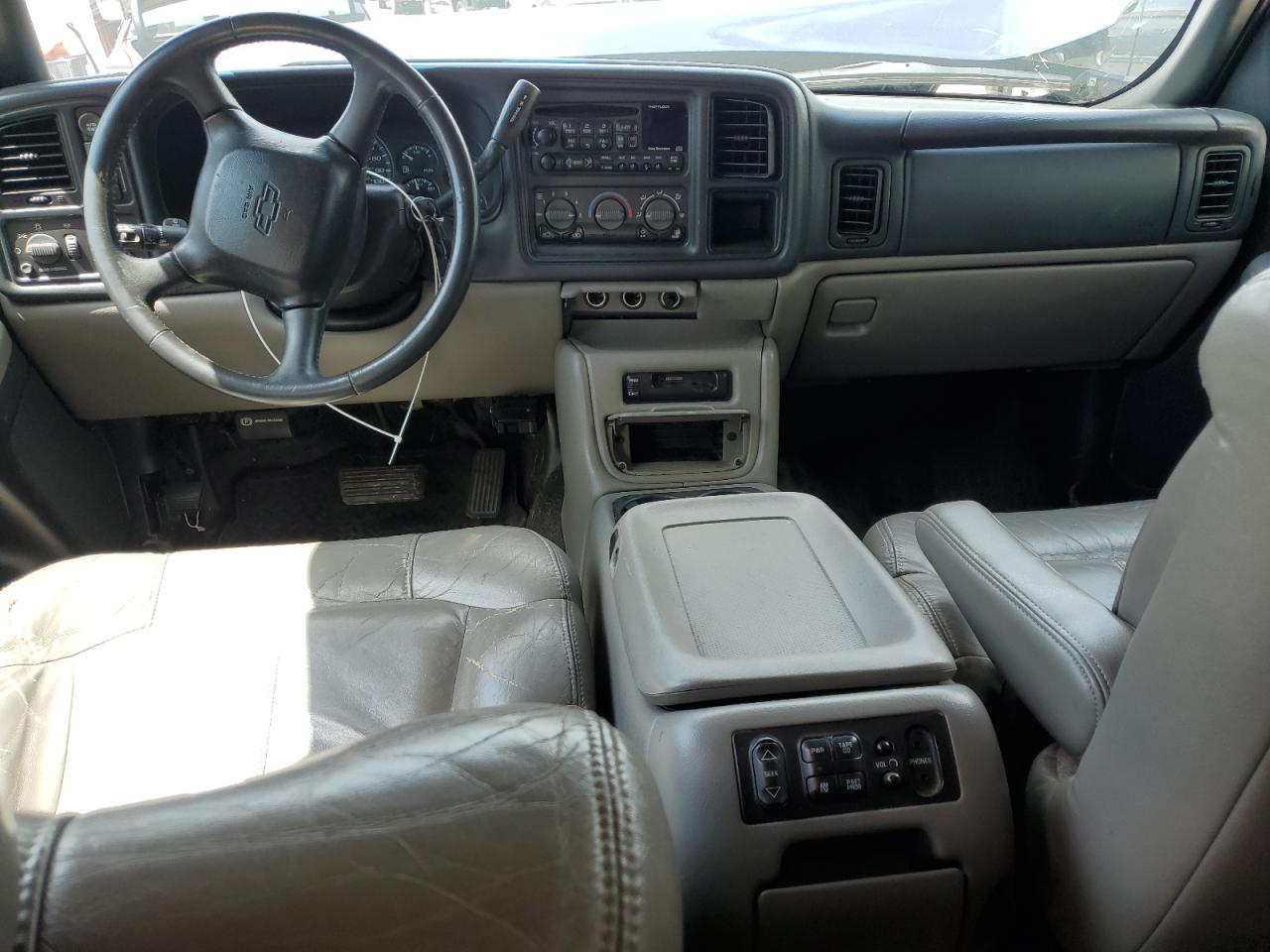 2002 Chevrolet Suburban K1500 VIN: 1GNFK16Z92J312788 Lot: 62115475